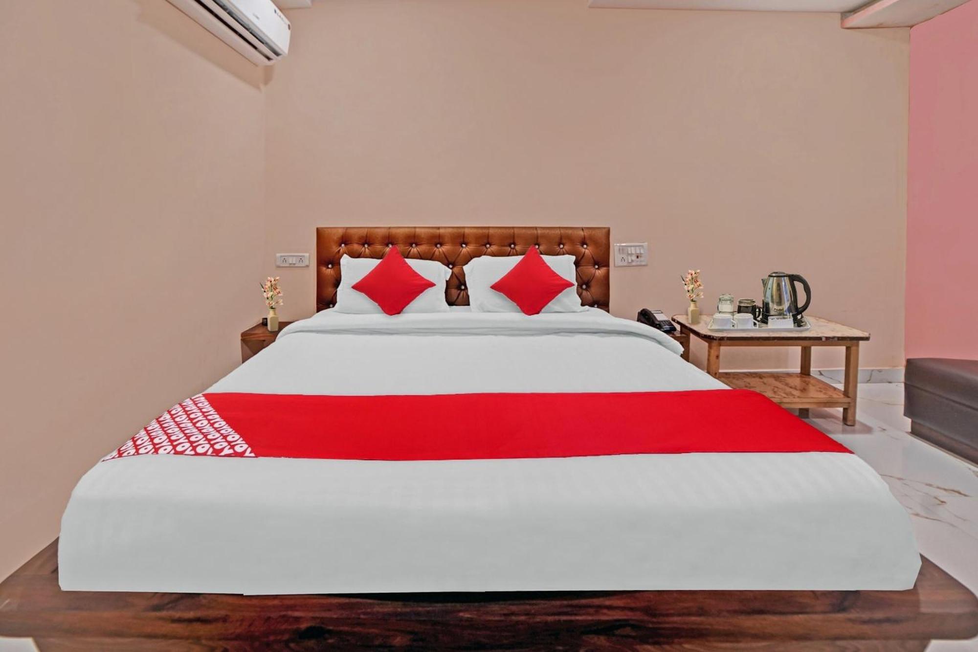 Hotel O Sandeep Райпур Екстер'єр фото